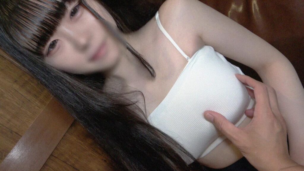 FC2-PPV-4706254 【初】20歳白肌美乳専門生の「オじさん私どう??」キツキツまんこに絞り取られコ作り射精