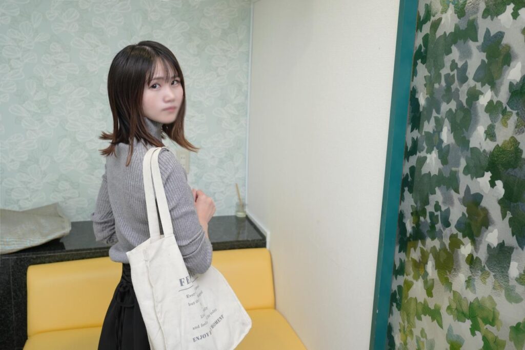 FC2-PPV-4768658 21日まで1090pt!!【(haha)の入院費の為撮影に参加】Eカップ169cm 健気に生きる女性が腹を決めて巨根おじさんに激しく突かれ痙攣しながらイキまくる