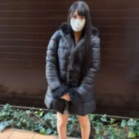 【初公開】【無修正】美女のこんな綺麗な大量潮吹きはなかなかお目にかかれません。美体から繰り出される綺麗な潮吹きを是非ご覧ください。［前編］