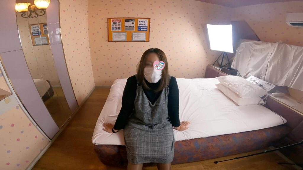 FC2-PPV-3146984 【ミルク約2リットル】産後4ヶ月の爆乳Hカップミルクマ.マけいちゃん登場！巨大なミルクタンクから噴き出る約2リットルのミルクをごくごく飲みながら、産後ぽちゃぽちゃボディに大量中出し