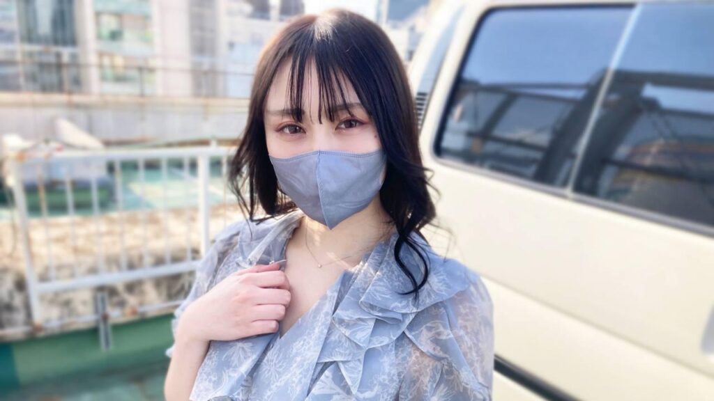 FC2-PPV-3222802 突然ですが、抜いてもらえませんか？「美マン若奥様の全裸車内手コキ」　032