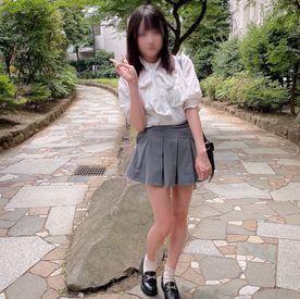 FC2-PPV-4495240 えっち中に彼氏と生電話！？カズくんごめんね..当日彼氏と会う前に美⚫︎女を寝取り、黙って濃厚中出しと特典口内発射。彼氏とはゴム有なのに…