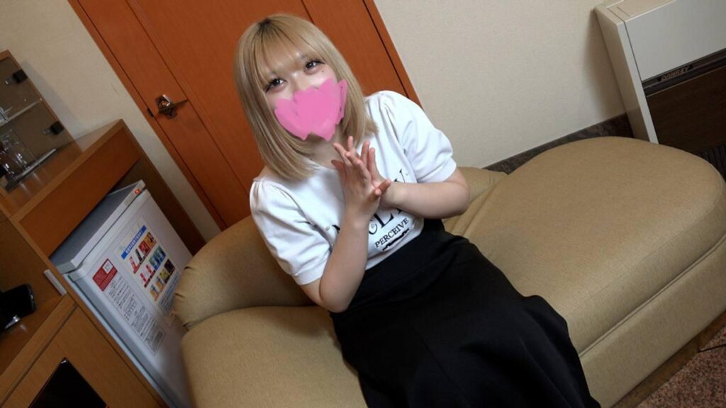 FC2-PPV-4750206 ★特典で無修正 ♀172 ぴちぴち20歳Hカップギャルの魅惑BODYに好き放題がん突き中出し！騎乗位でまたもやおっさん暴発！2回戦目に即突入で正常位フィニッシュ