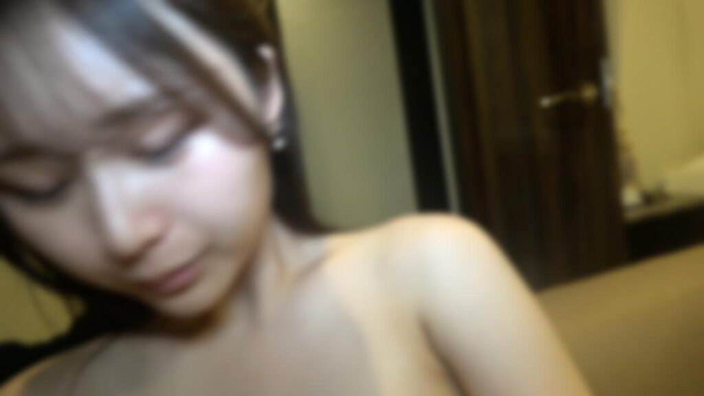 FC2-PPV-4804512 *木坂　候補生　再掲　未公開4K原盤データ特典