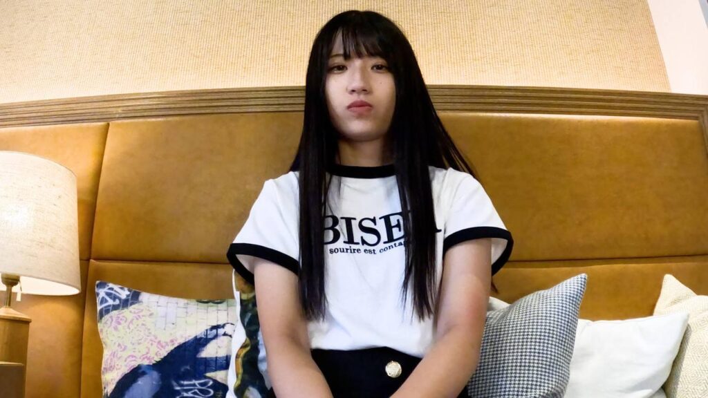 FC2-PPV-3781397 ゆう(19)JDを全裸にむいてクスコで膣の奥を観察し、吸うやつで30分ビクンビクンさせて中出しした