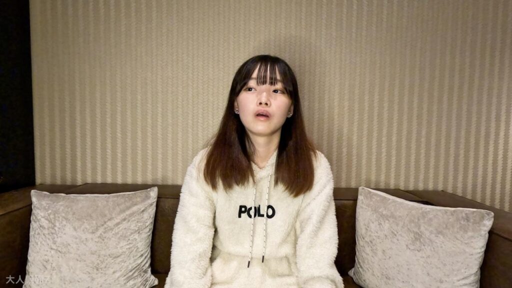 FC2-PPV-4661219 【素人初撮り】はる(19) 158cm45kgでスレンダーでかわいいのに何でも言うことを聞いてくれるので調子に乗って中出しし、小説を朗読させながらおもちゃ責めしてアナル貫通し最後はATMしました。