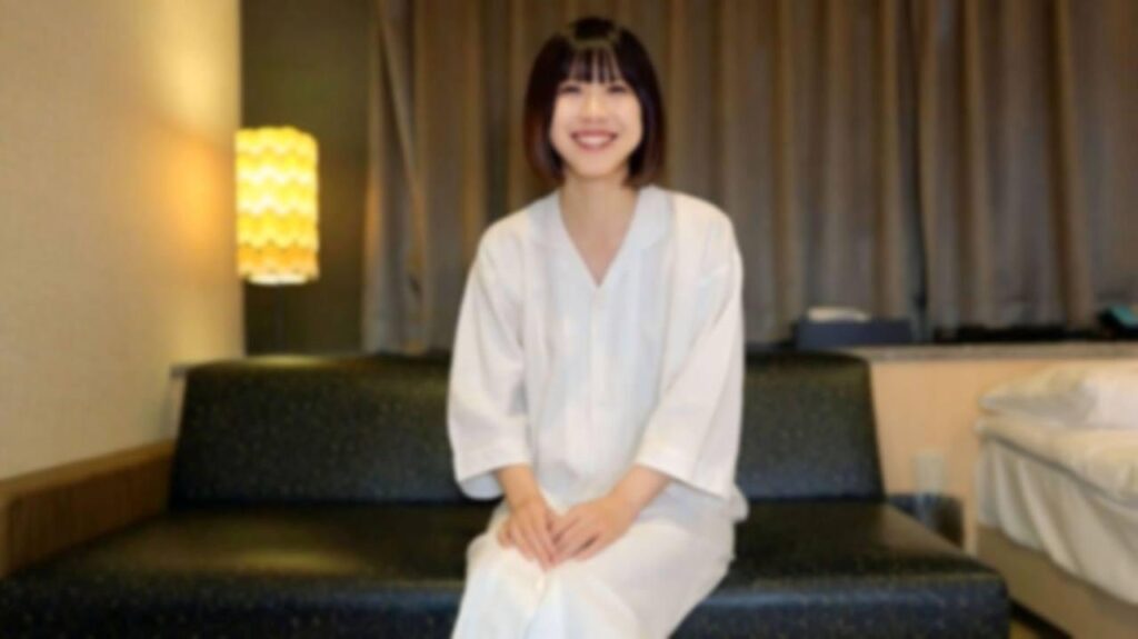 FC2-PPV-4776603 【無】ボブヘアーが良く似合う笑顔が可愛い美女！常に笑顔で凄くセッ〇スを楽しんでる感じが最高！ゴックン　中だし　　※特典高画質