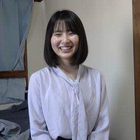 FC2-PPV-4817642 素朴で地味かわいい色白巨乳がたまりません