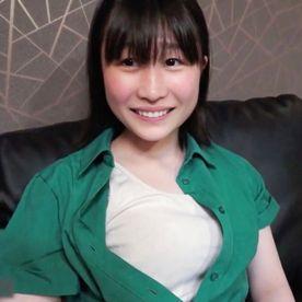 FC2-PPV-4522717 【無 / 剛毛 / 初中出し】田舎育ちの何も知らない純朴な大が研修のためだけに人生初撮影に臨む一部始終。※数量限定販売